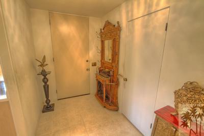 72025 Petunia Way Rancho Mirage, CA 92270 - Photo 10 of 18 a bathroom with a shower