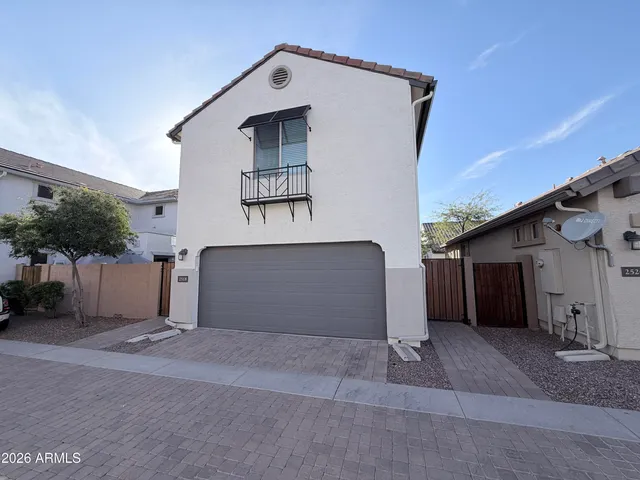 $2,285 | 2518 East Boston Street, Gilbert, AZ 85295