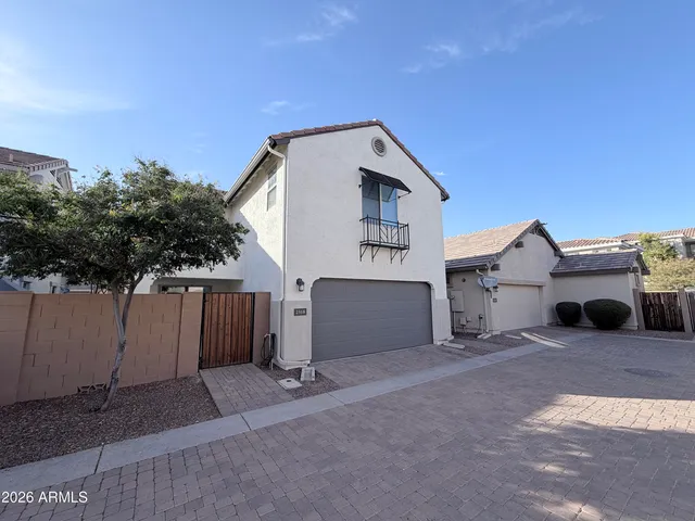 $2,285 | 2518 East Boston Street, Gilbert, AZ 85295