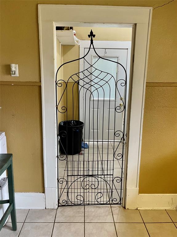 1023 North Spring Street Grand Saline, TX 75140 - Photo 5 of 39