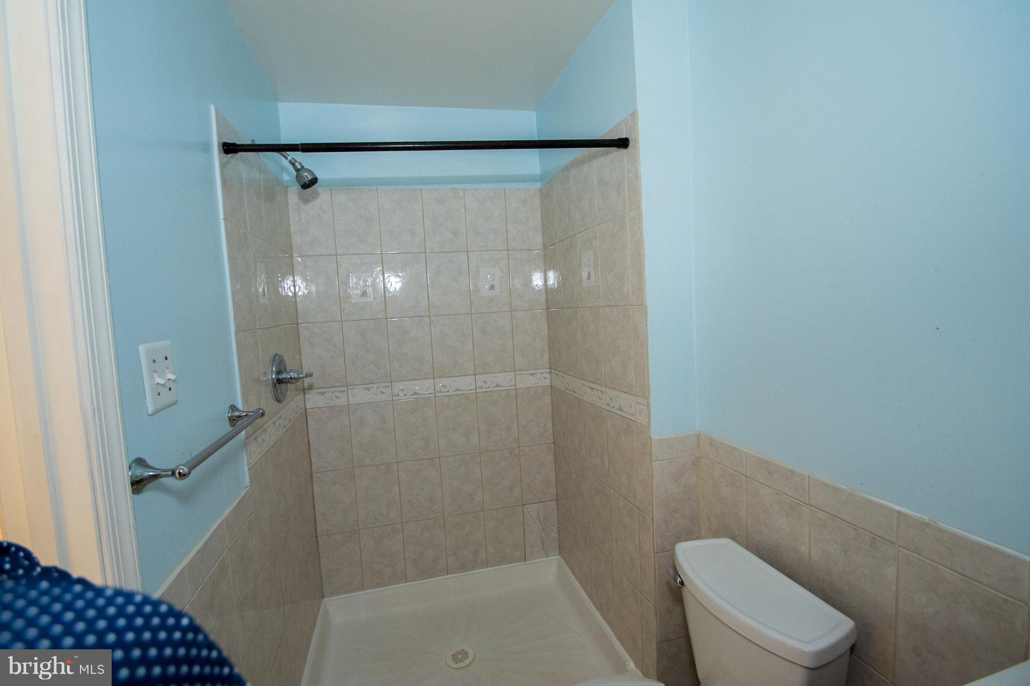 6399 Stagg Court Springfield, VA 22150 - Photo 6 of 30 Bath