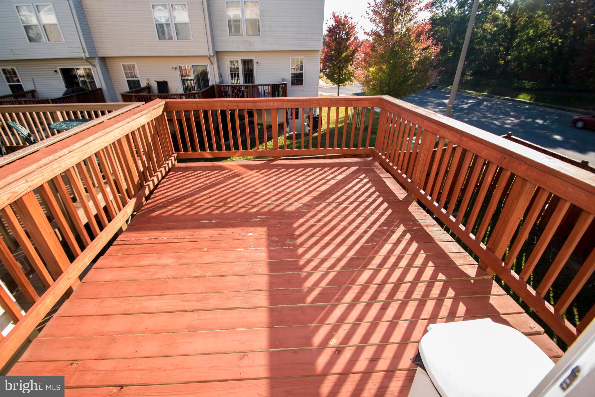 6399 Stagg Court Springfield, VA 22150 - Photo 9 of 30 Exterior (Rear)