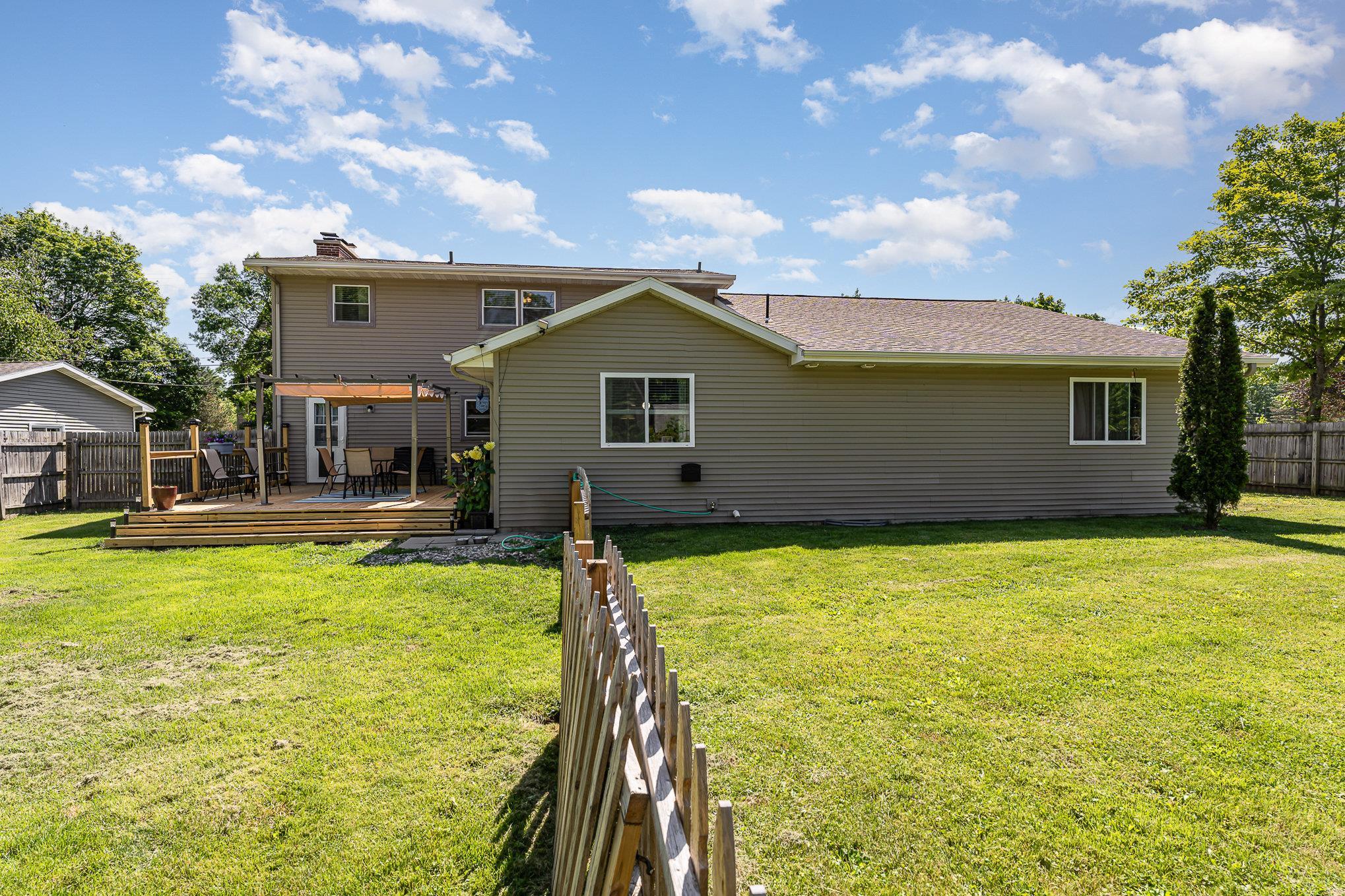 6203 Perrine Road Midland, MI 48640 - Photo 33 of 38 Gallery Image 33