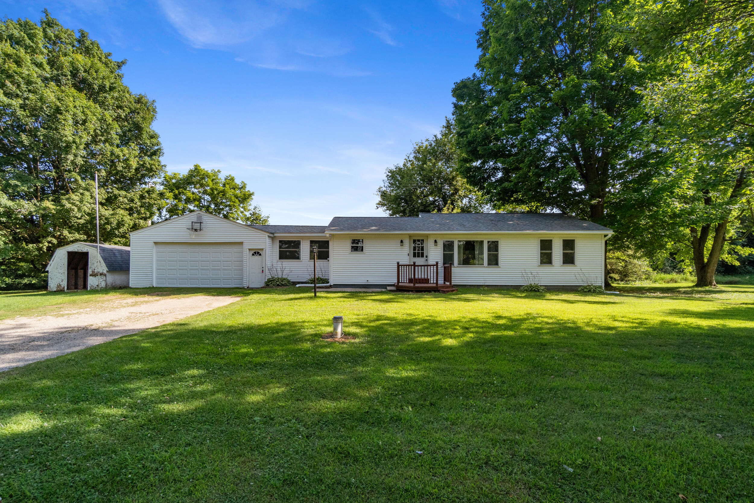 13333 Hutchison Road Albion, MI 49224 - Photo 1 of 45 1_13333 hutchison rd albion mi - 0001
