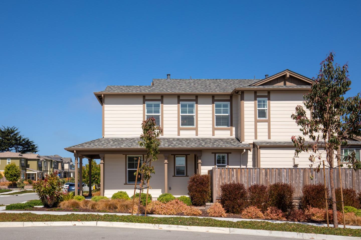 275 10th Street Marina, CA 93933 - Photo 4 of 25 a front view of a house with a porch