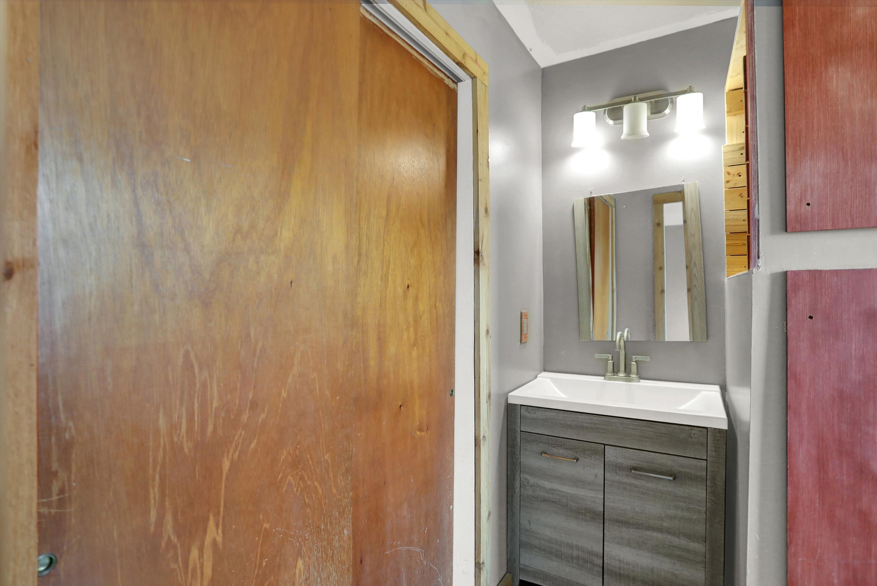 9250 Brookville Road Indianapolis, IN 46239 - Photo 16 of 29 Gallery Image 16