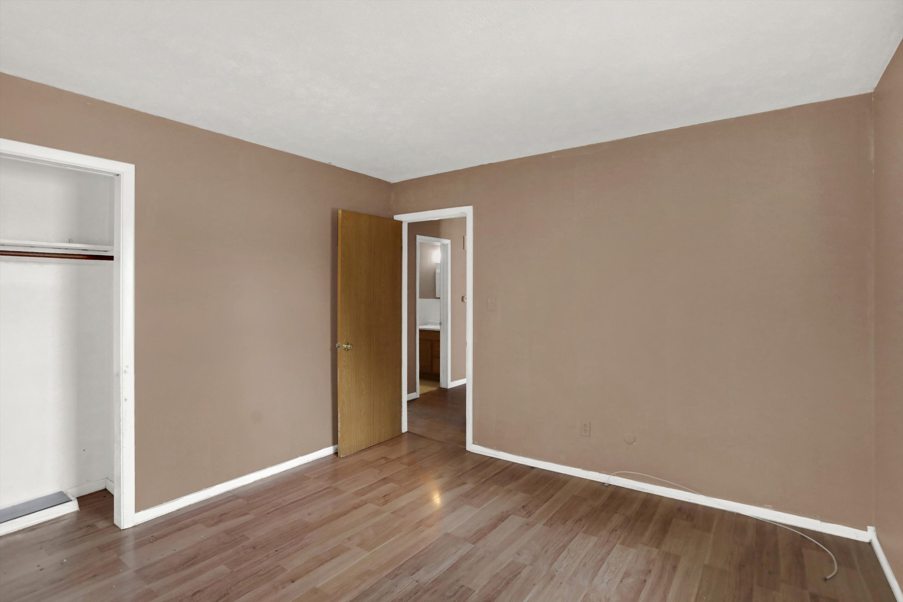 9250 Brookville Road Indianapolis, IN 46239 - Photo 20 of 29 Gallery Image 20