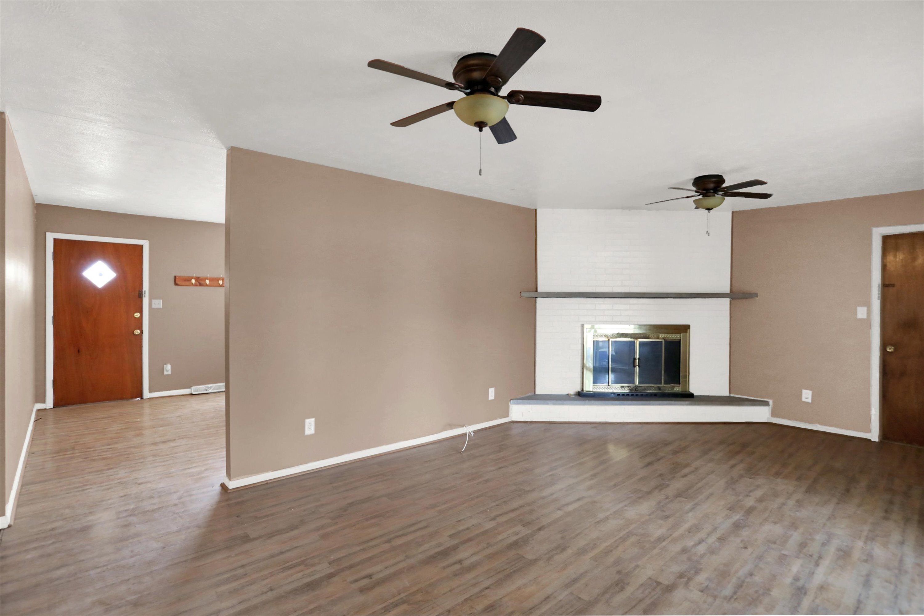 9250 Brookville Road Indianapolis, IN 46239 - Photo 7 of 29 Gallery Image 7