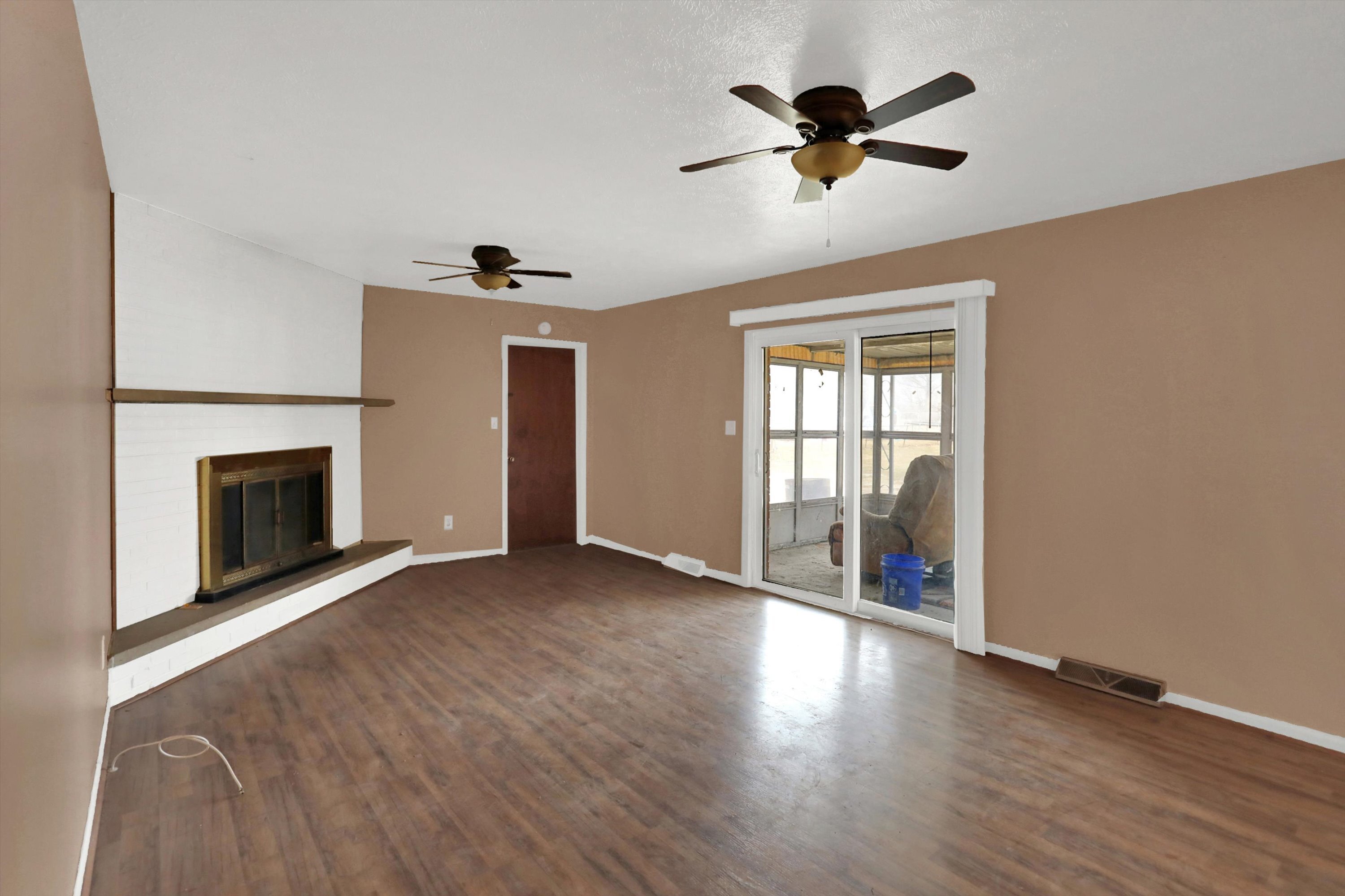 9250 Brookville Road Indianapolis, IN 46239 - Photo 9 of 29 Gallery Image 9