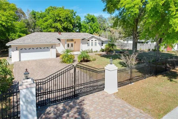 $315,000 | 25 East Chesley Avenue, Eustis, FL 32726