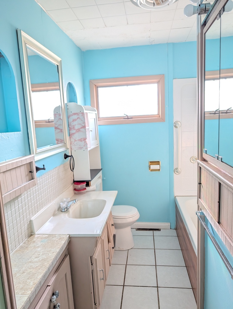 1N248 Darling Street Carol Stream, IL 60188 - Photo 6 of 10