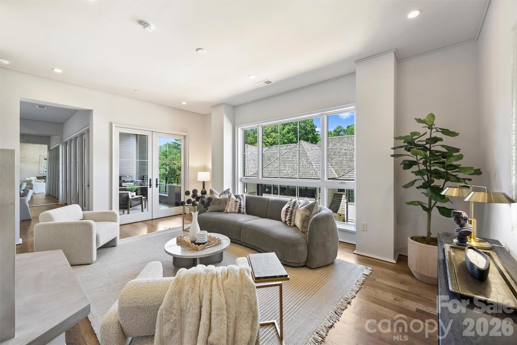 1170 Queens Road Charlotte, NC 28207 - Photo 19 of 38 Gallery Image 19