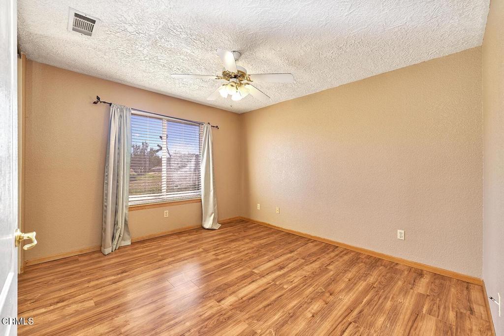 7176 Cataba Road Oak Hills, CA 92344 - Photo 21 of 55 15