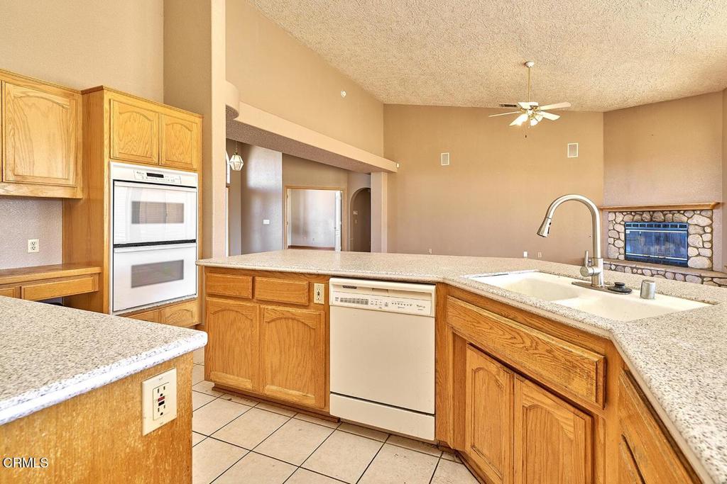 7176 Cataba Road Oak Hills, CA 92344 - Photo 34 of 55 28
