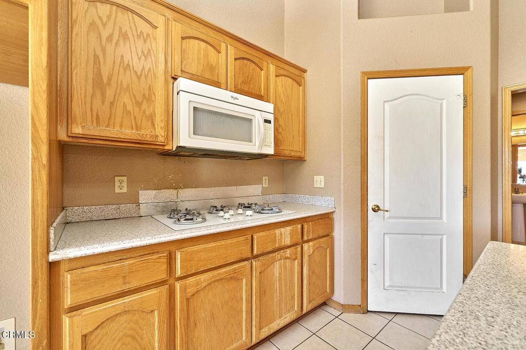 7176 Cataba Road Oak Hills, CA 92344 - Photo 35 of 55 29