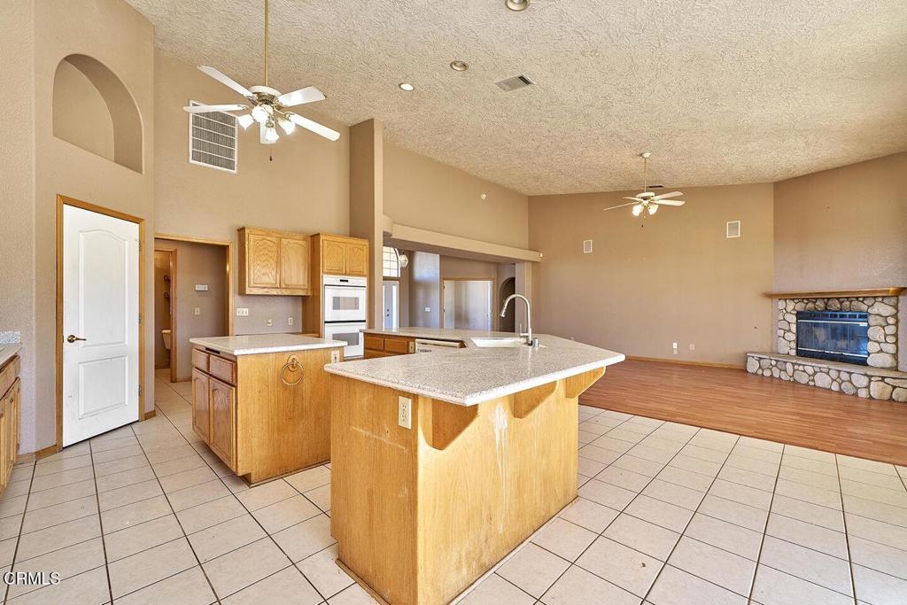 7176 Cataba Road Oak Hills, CA 92344 - Photo 39 of 55 33