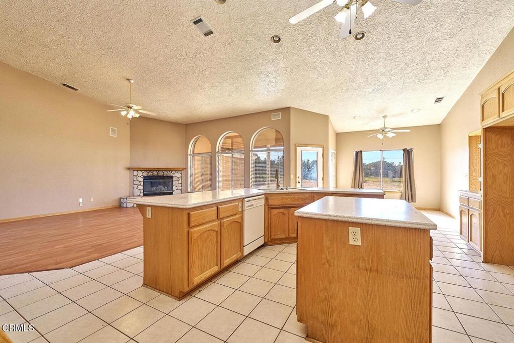 7176 Cataba Road Oak Hills, CA 92344 - Photo 40 of 55 34