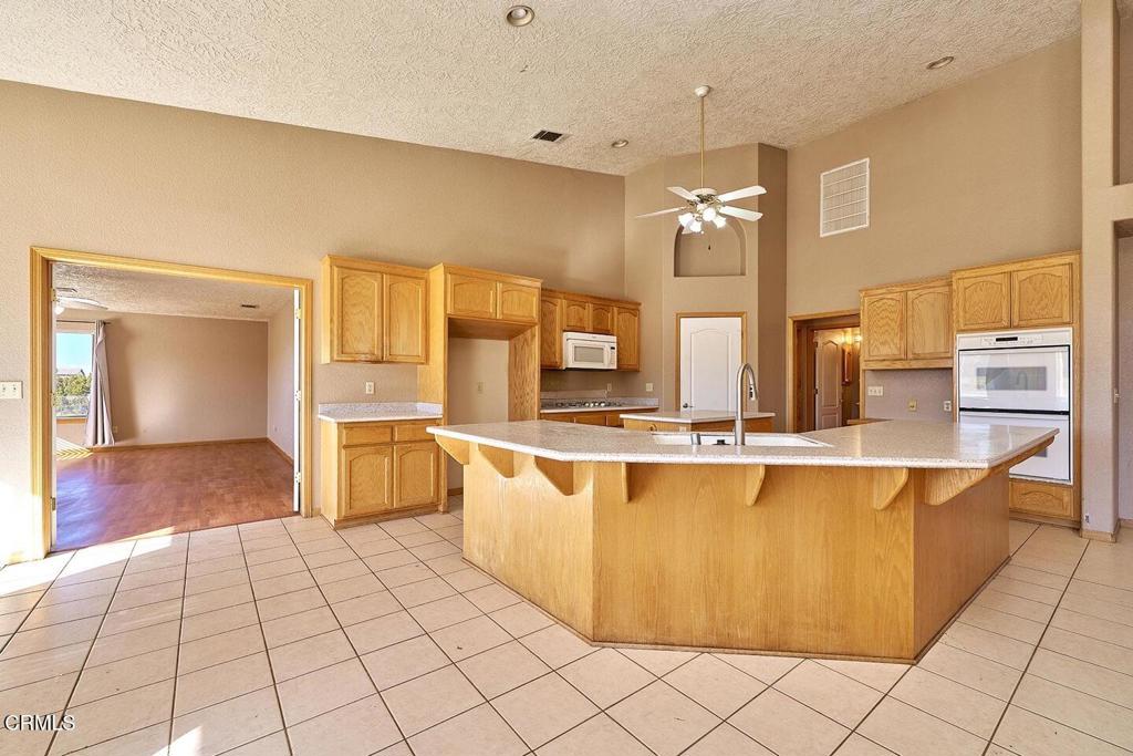 7176 Cataba Road Oak Hills, CA 92344 - Photo 42 of 55 36