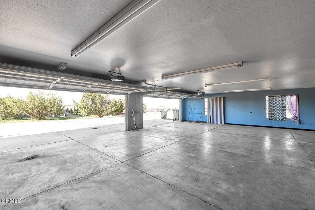 7176 Cataba Road Oak Hills, CA 92344 - Photo 9 of 55 3