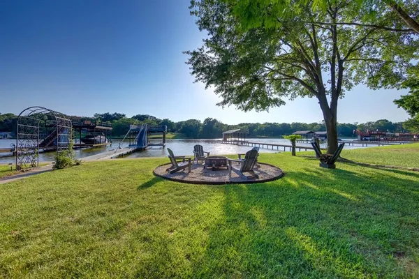 $699,000 | 186 Bushwhacker Drive, Mabank, TX 75156