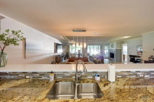 $699,000 | 186 Bushwhacker Drive, Mabank, TX 75156