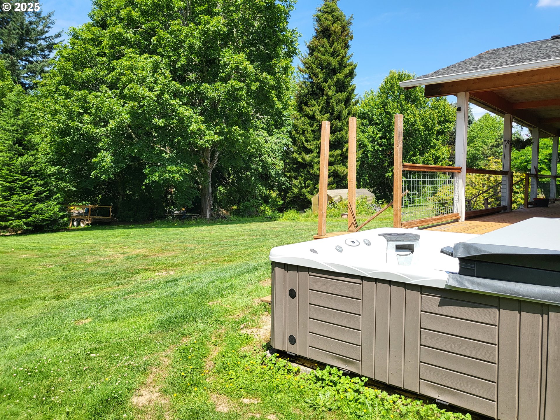 32141 Southeast Mally Road Gresham, OR 97080 - Photo 21 of 36 a view of backyard with a sink and garden