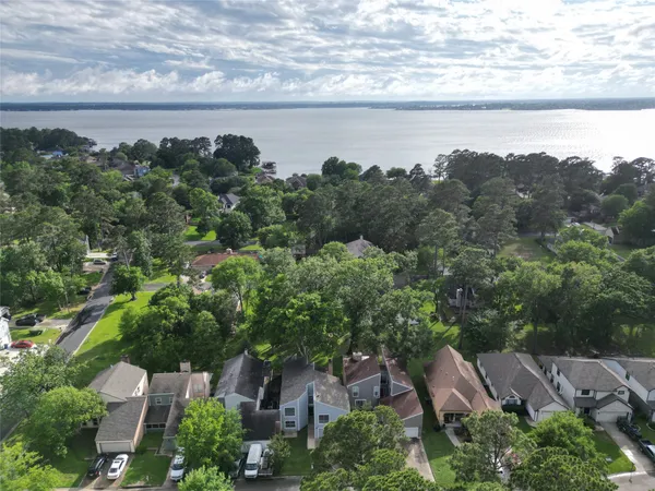 $2,200 | 12841 Orion Court, Willis, TX 77318