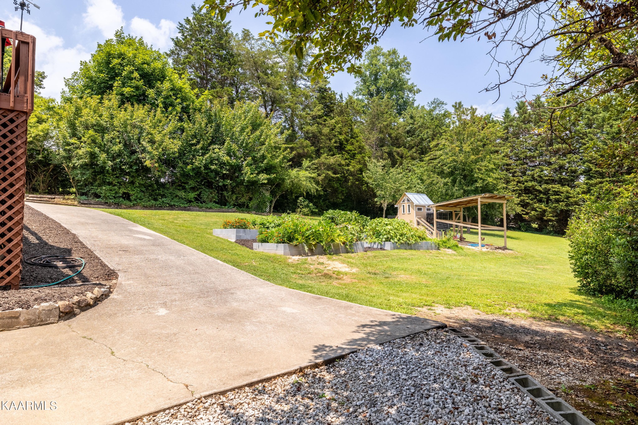 164 Pleasant View Loop Clinton, TN 37716 - Photo 27 of 34 Gallery Image 27