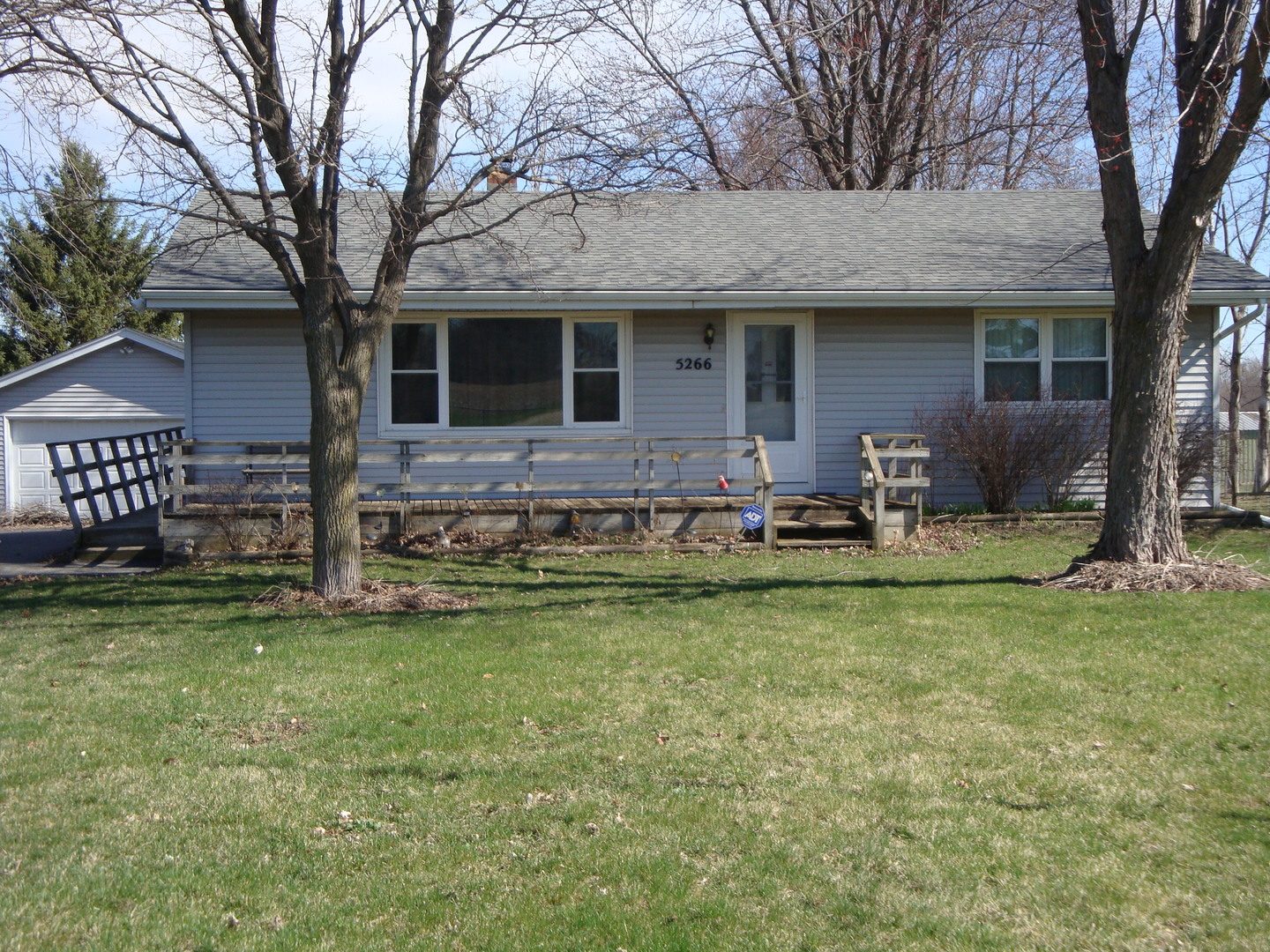 5266 Shattuck Road Belvidere, IL 61008 - Photo 1 of 4
