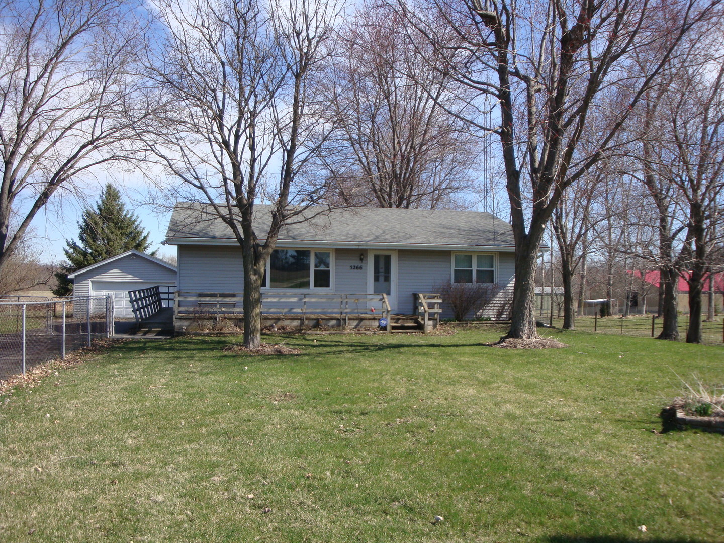 5266 Shattuck Road Belvidere, IL 61008 - Photo 2 of 4