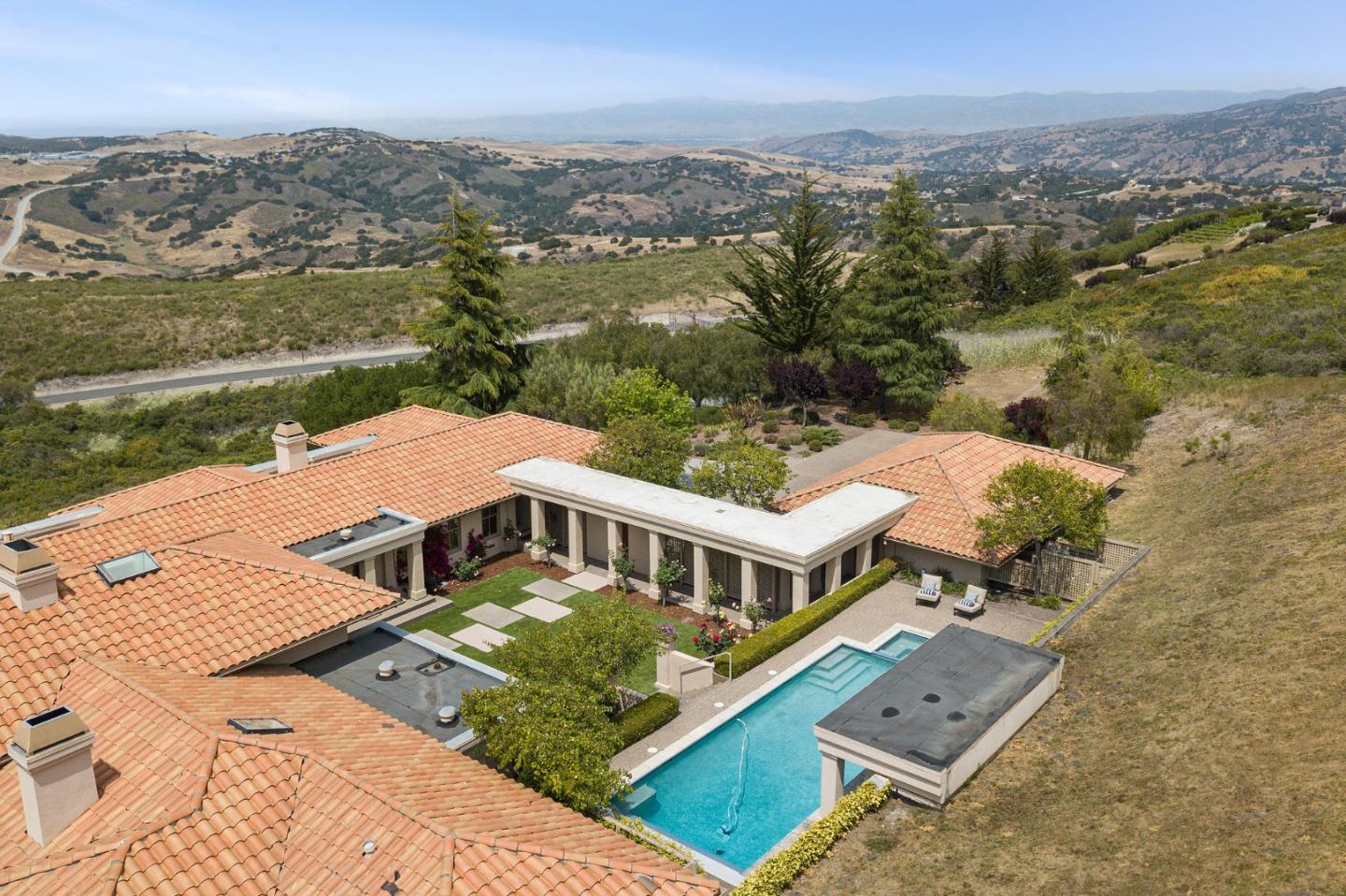 11580 Spur Road Monterey, CA 93940 - Photo 3 of 63 Gallery Image 3