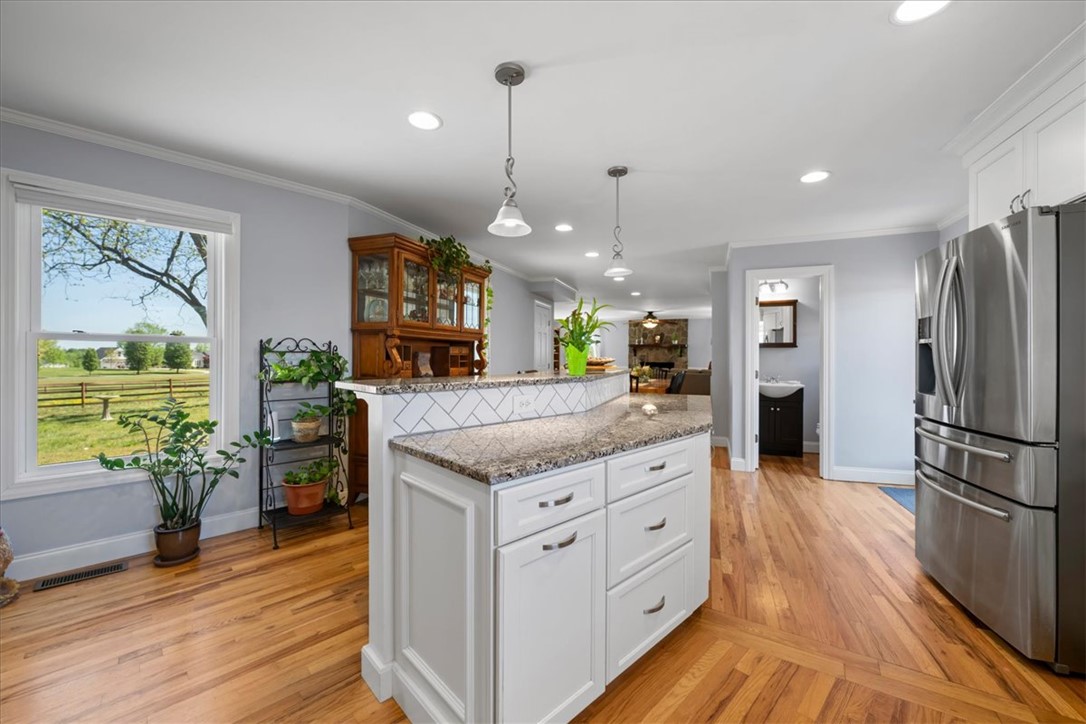 111 North Grant Road Seneca, SC 29678 - Photo 12 of 44 Gallery Image 12