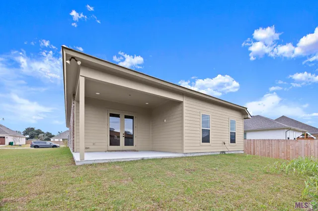$398,310 | 110 Sophia Drive, Luling, LA 70070