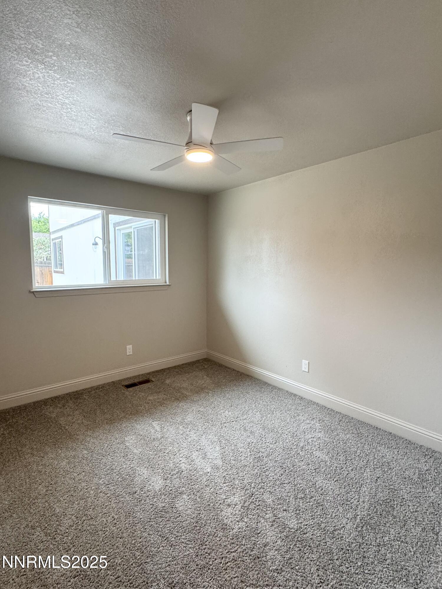 901 Rolando Way Carson City, NV 89701 - Photo 14 of 24 IMG_5485