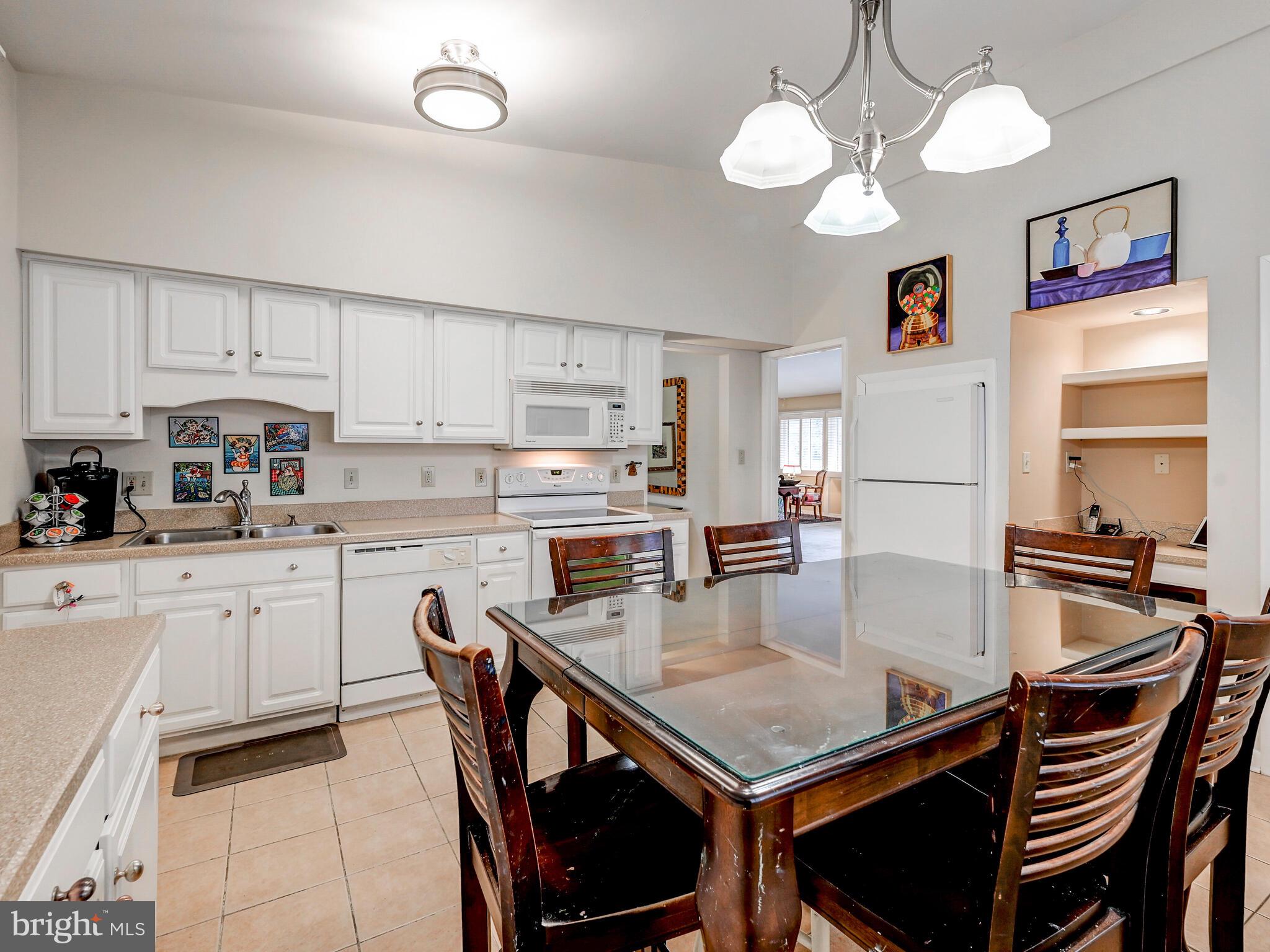 3411 Terrapin Road Pikesville, MD 21208 - Photo 20 of 35 KITCHEN