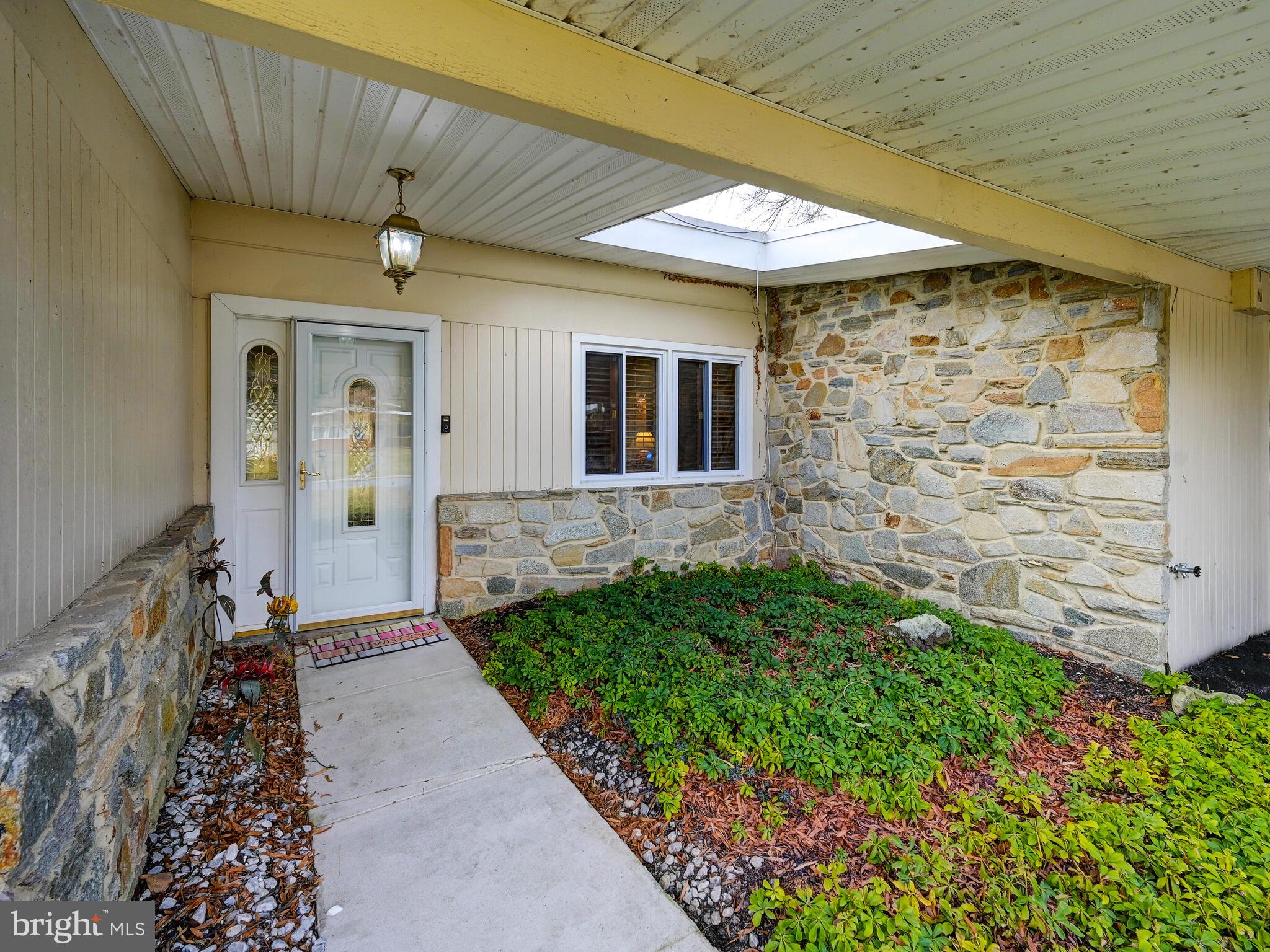 3411 Terrapin Road Pikesville, MD 21208 - Photo 3 of 35 WELCOME HOME