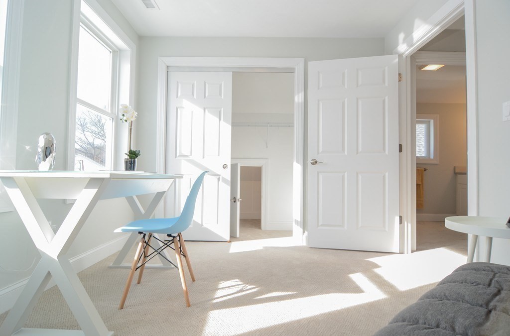 10 Lewis Road, Unit 29 Bedford, MA 01730 - Photo 11 of 12 Gallery Image 11