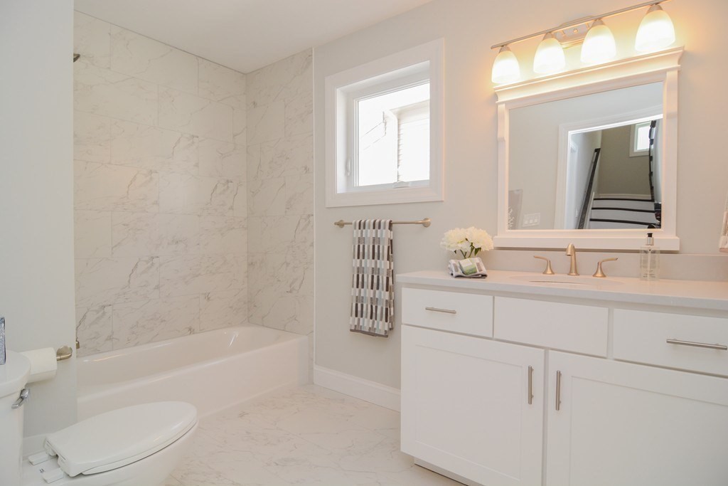 10 Lewis Road, Unit 29 Bedford, MA 01730 - Photo 8 of 12 Gallery Image 8