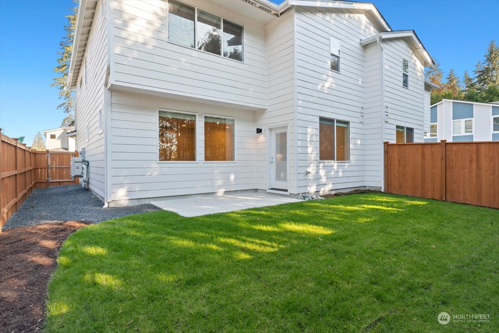 122 171st Place Southwest, Unit A Bothell, WA 98012 - Photo 23 of 26 a front view of house with yard