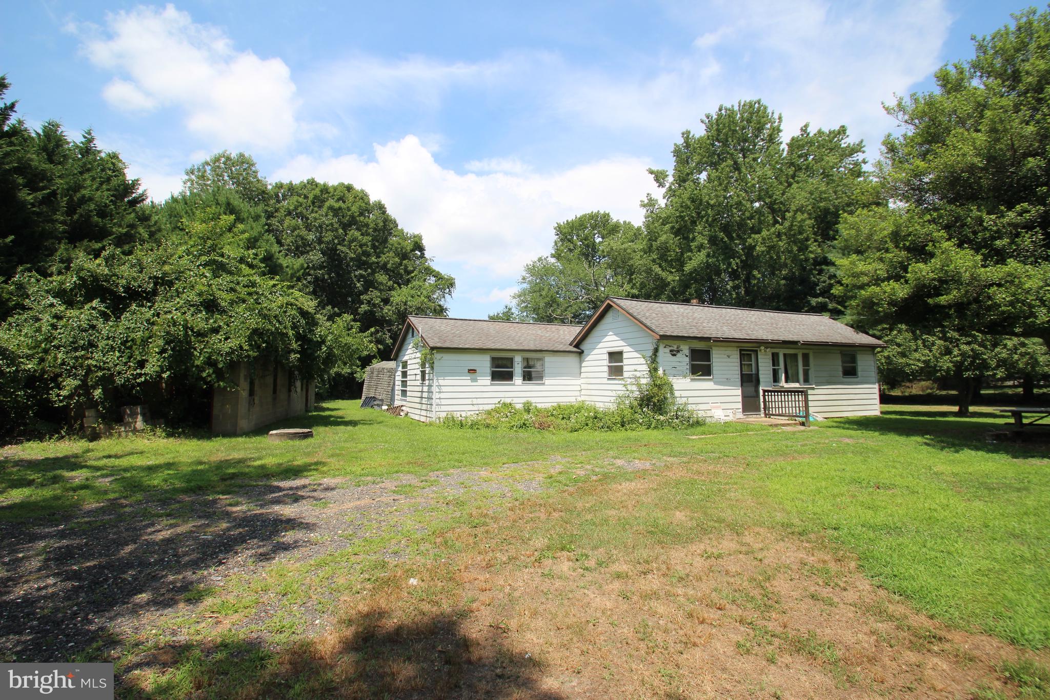 2749 Old County Road Newark, DE 19702 - Photo 1 of 15 2749 Old County Road