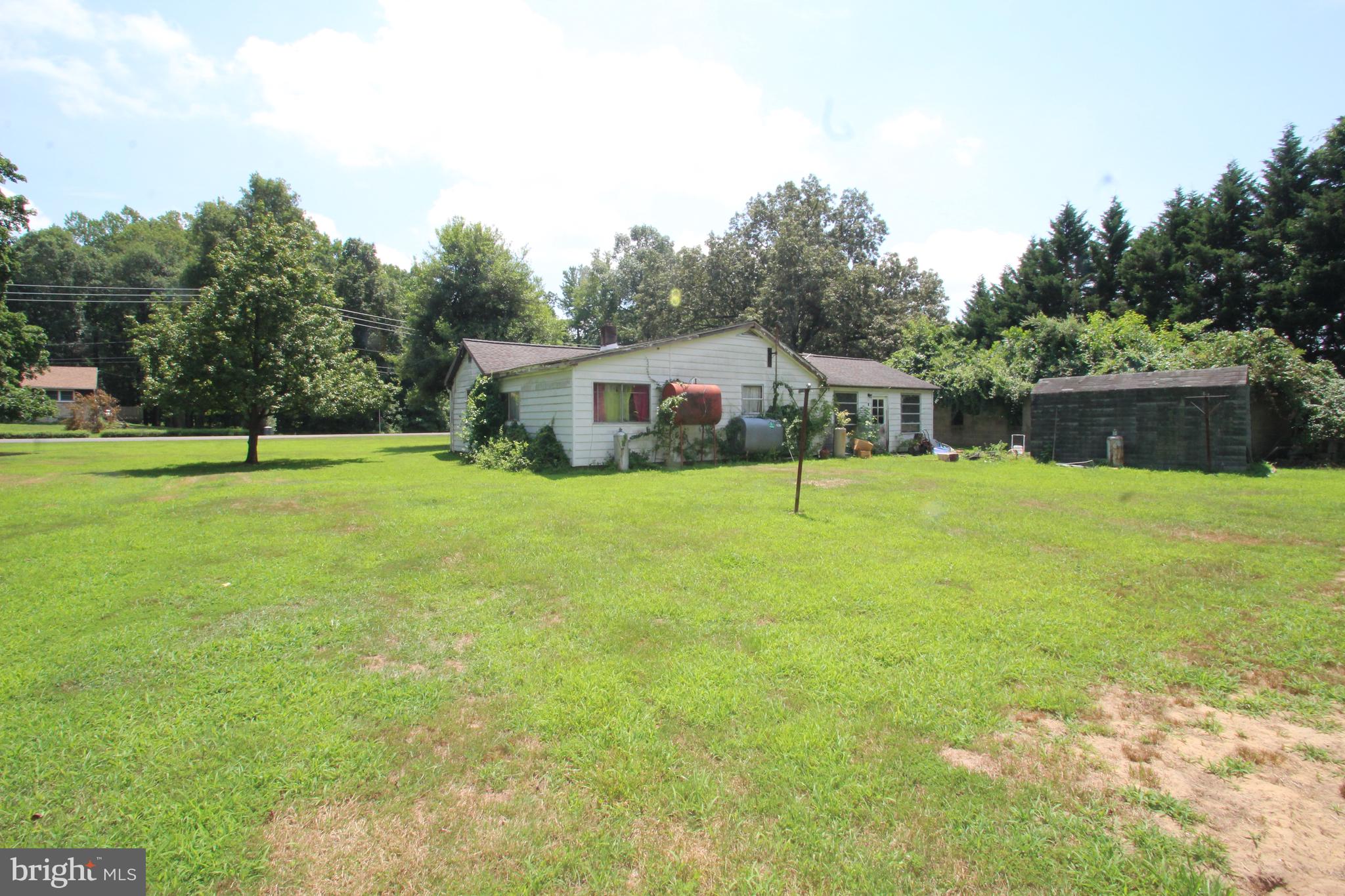 2749 Old County Road Newark, DE 19702 - Photo 12 of 15 Rear of home