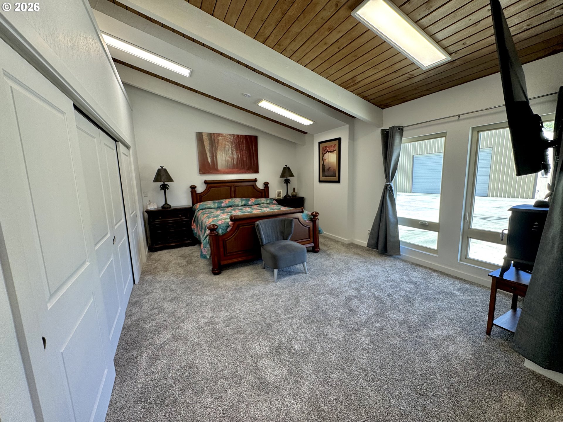 94475 Golf Course Lane North Bend, OR 97459 - Photo 13 of 47