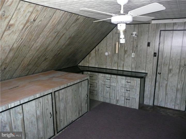 28 Idolstone Road Levittown, PA 19057 - Photo 7 of 16 Gallery Image 7