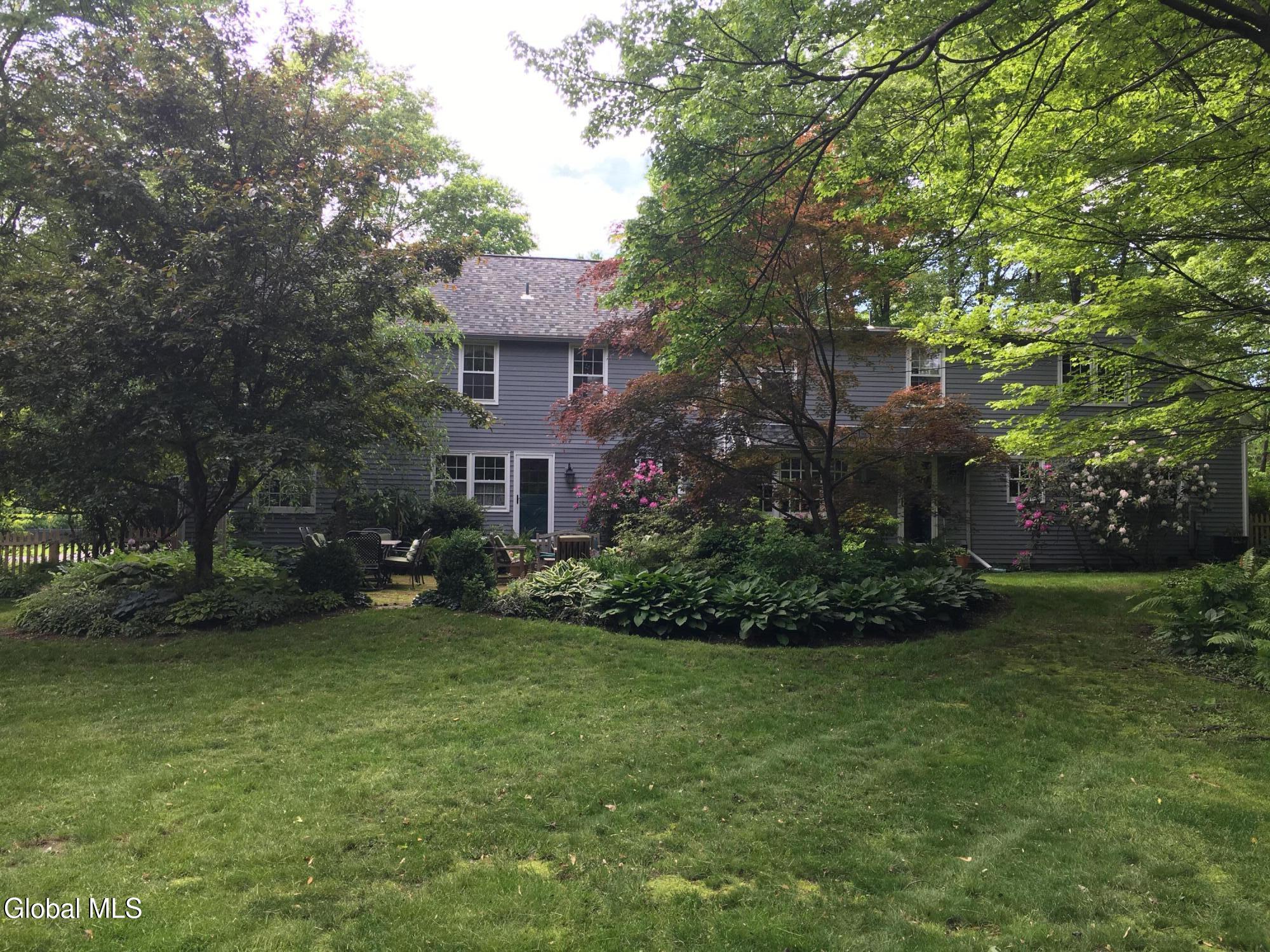 27 Wexford Road Bethlehem, NY 12054 - Photo 56 of 79 IMG_8962