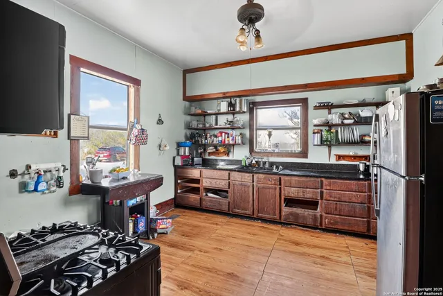 $174,500 | 1440 School Drive, Poteet, TX 78065