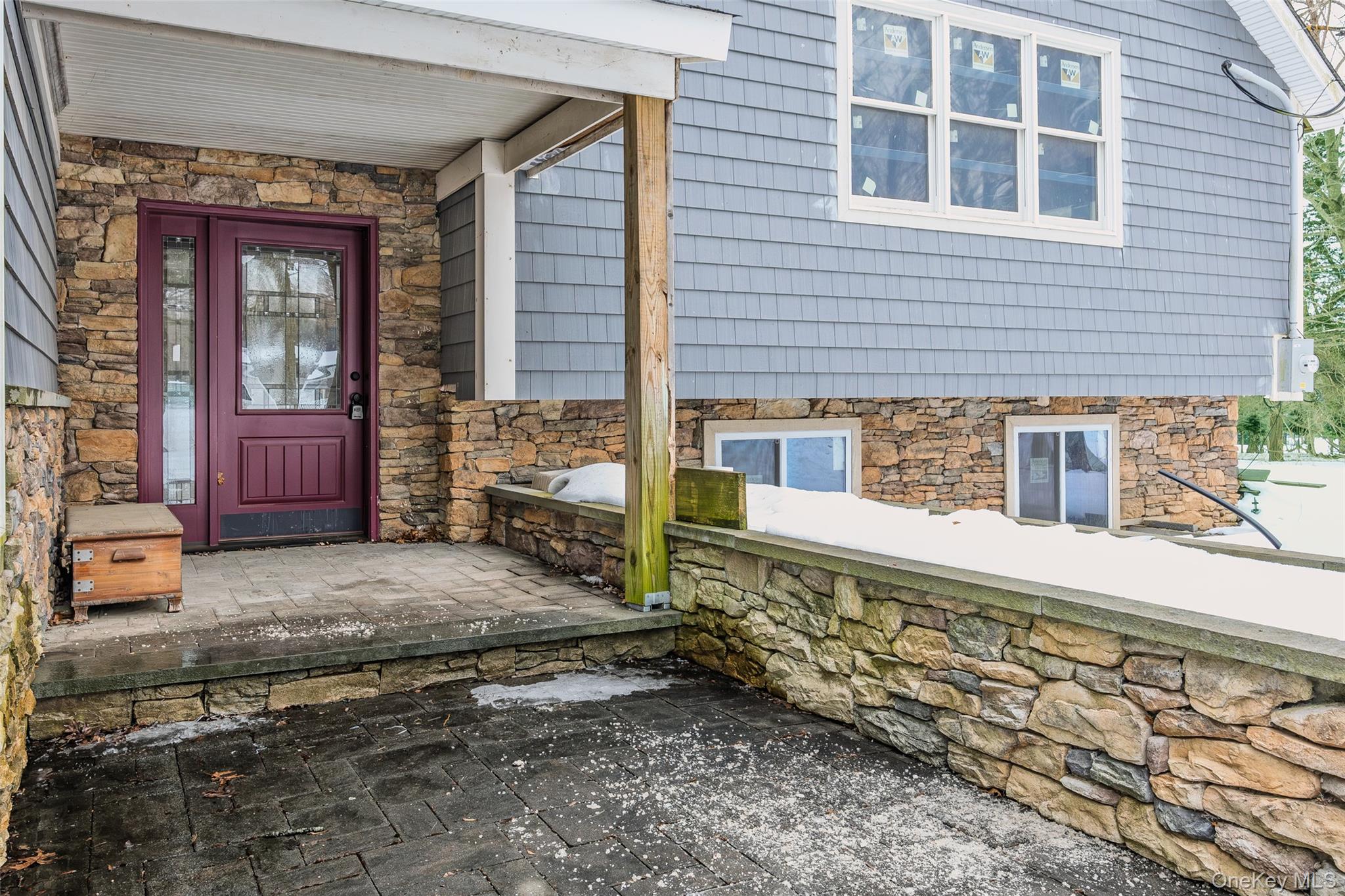 31 Valentine Road Shoreham, NY 11786 - Photo 3 of 36