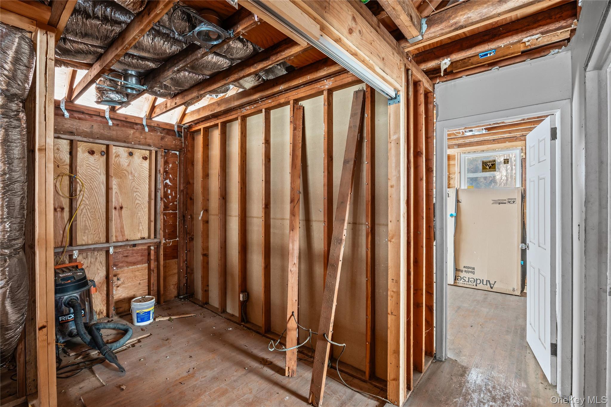 31 Valentine Road Shoreham, NY 11786 - Photo 6 of 36