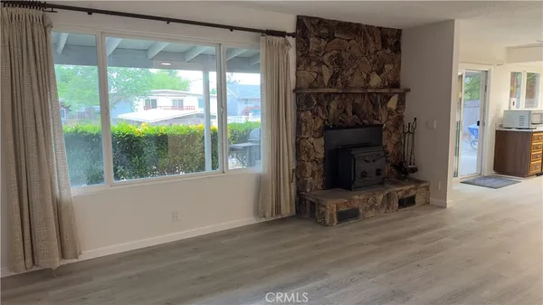 $2,000 | 13277 Anchor Village, Clearlake Oaks, CA 95423