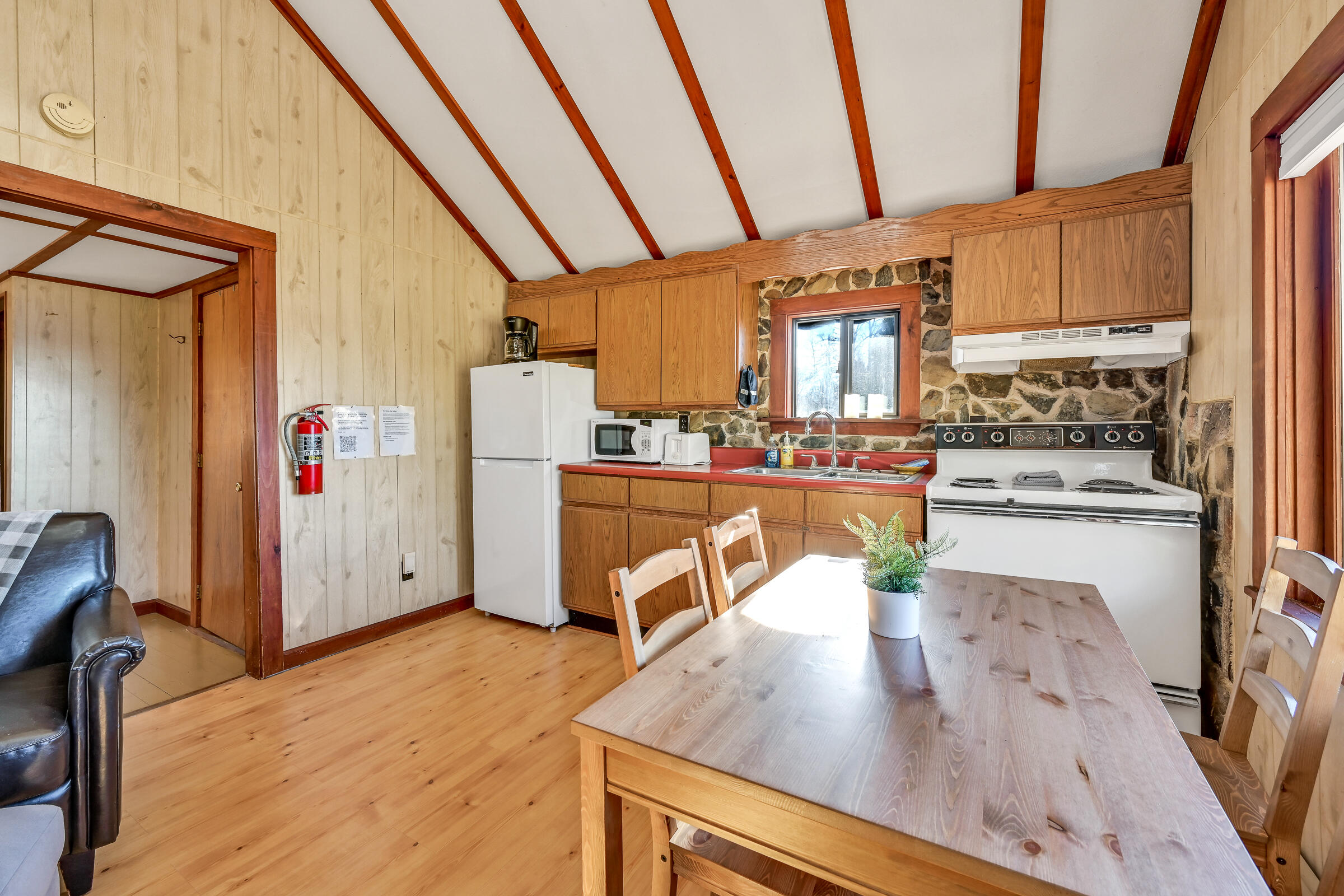 11 Lyons Lane, Unit 2 Rangeley, ME 04970 - Photo 6 of 38 109783gr-123