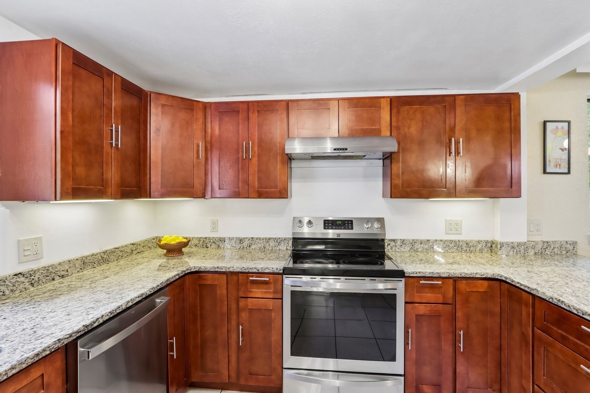 31 Parham Road Tyngsborough, MA 01879 - Photo 9 of 34 Gallery Image 9